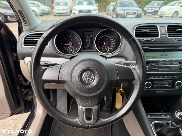Volkswagen Golf 1.6 TDI DPF BlueMotion - 14