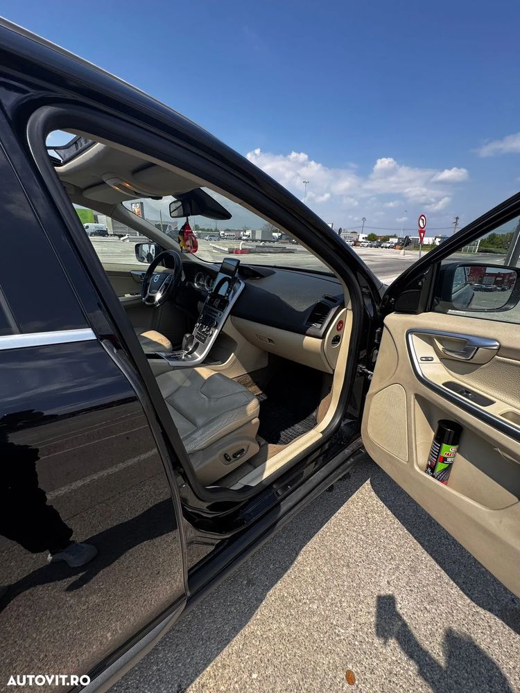 Volvo XC 60 - 29
