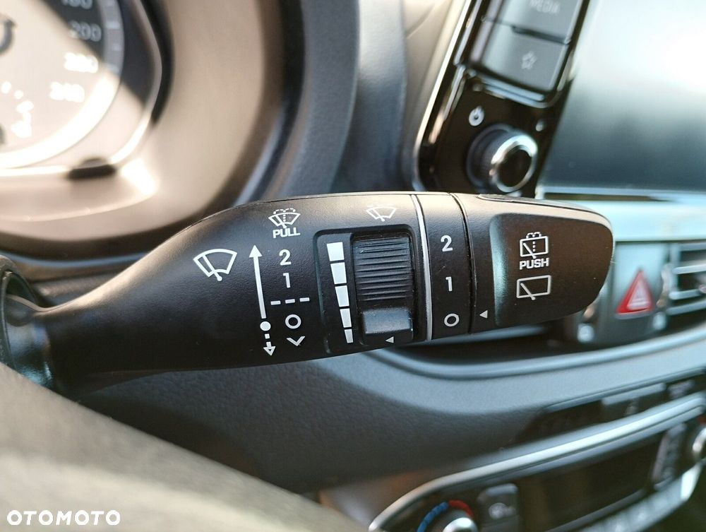 Hyundai i30 1.5 DPI Smart - 33