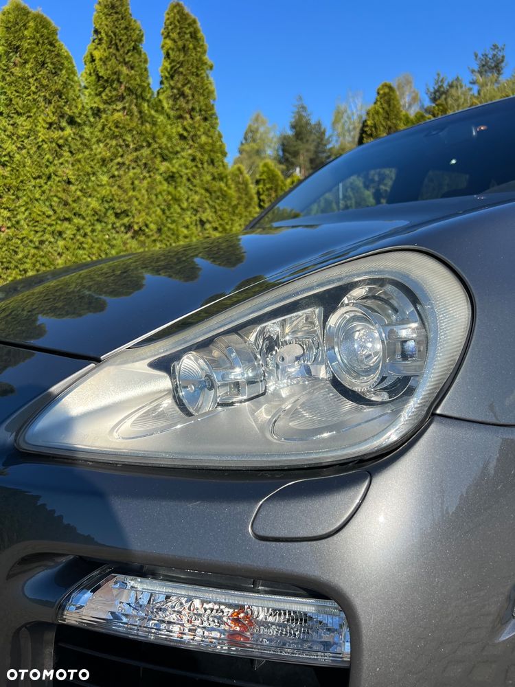 Porsche Cayenne Tiptronic S - 6