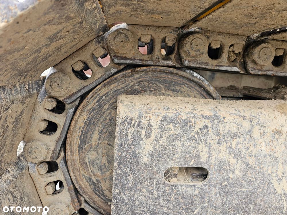 JCB JS 130 - 12
