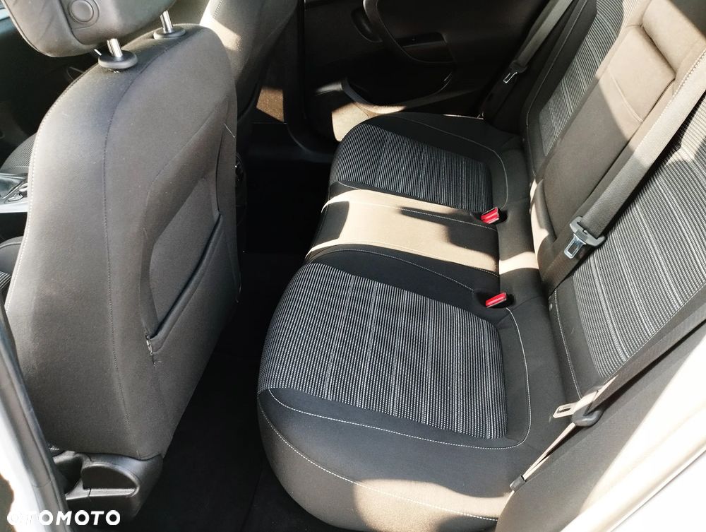 Opel Insignia 2.0 CDTI Cosmo S&S - 9