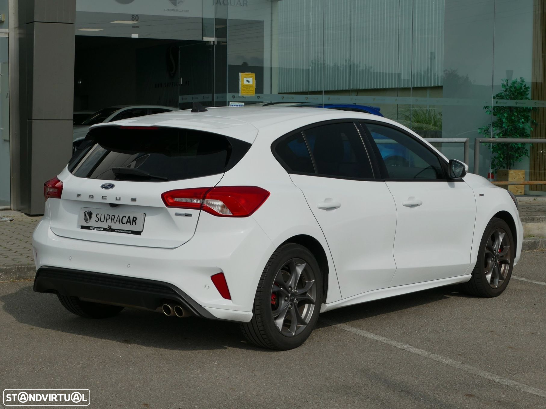 Ford Focus 1.0 EcoBoost MHEV ST-Line X - 3