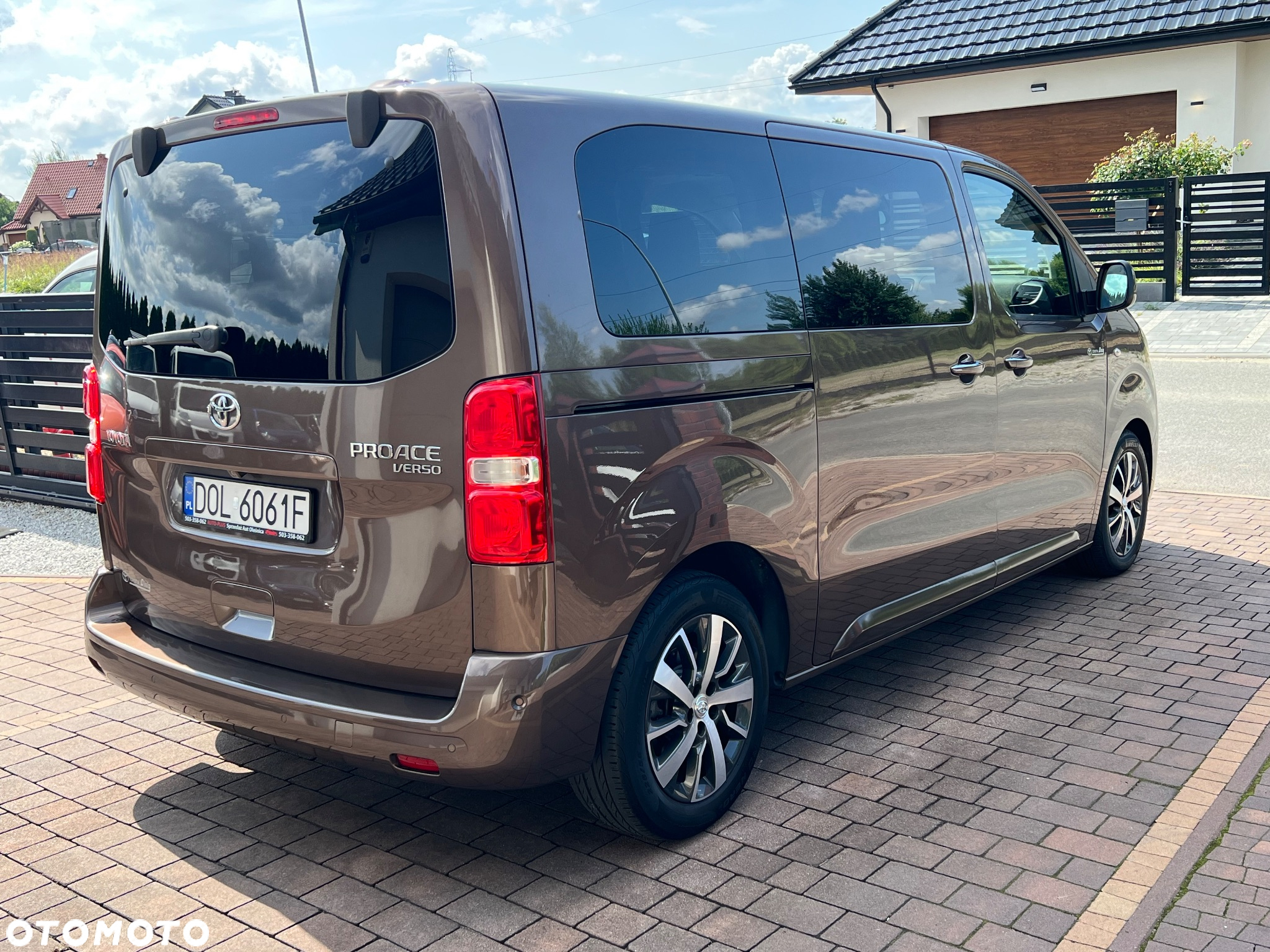 Toyota ProAce 2,0-l-D-4D L1 (8-Si.) Verso Family Comfort - 17