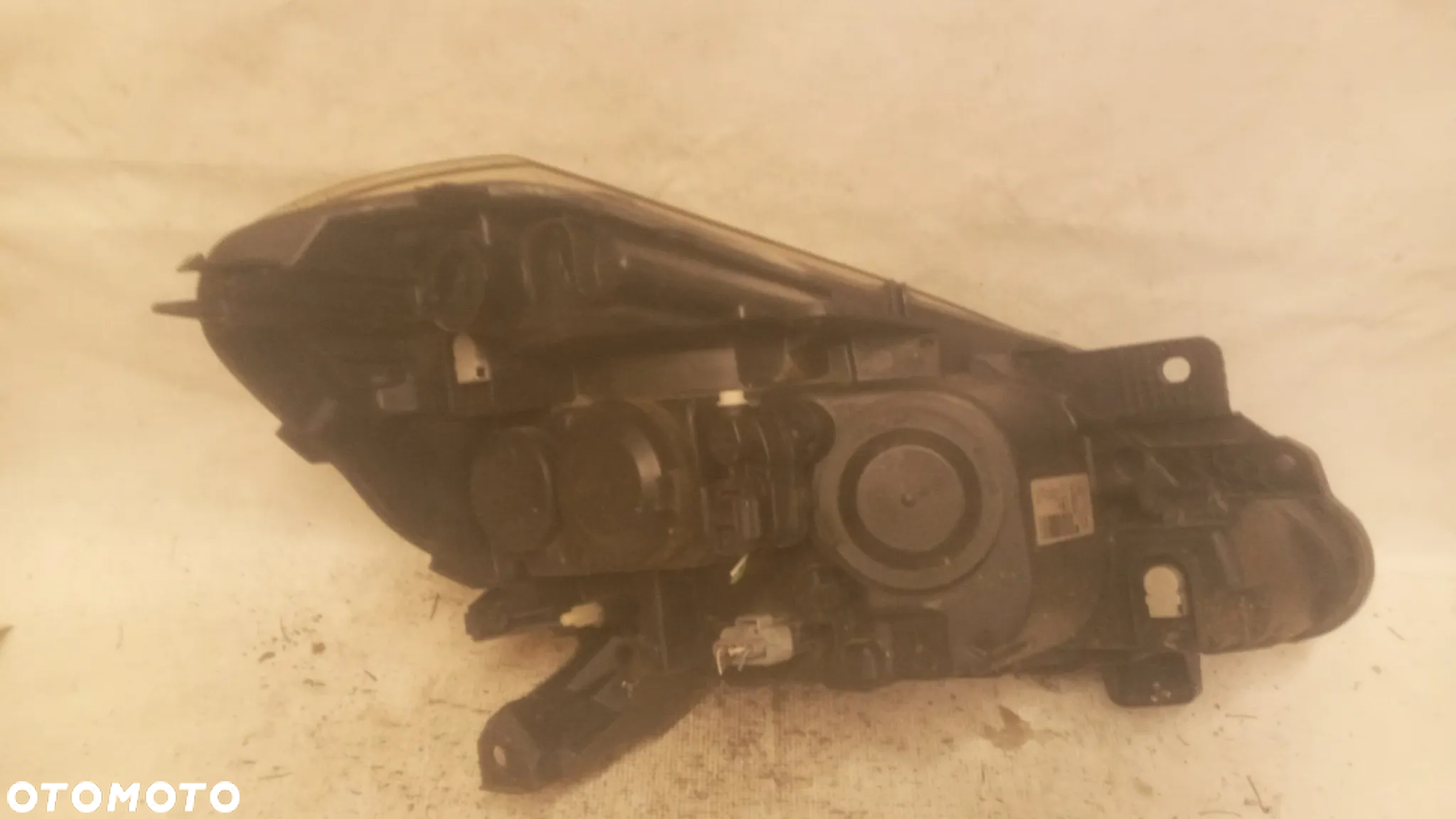 .  PRZOD PRZEDNIA LAMPA LEWA RENAULT CLIO III LIFT - 4
