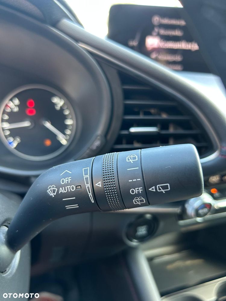 Mazda 3 e-SKYACTIV-G 150 M HYBRID PRIME-LINE - 27