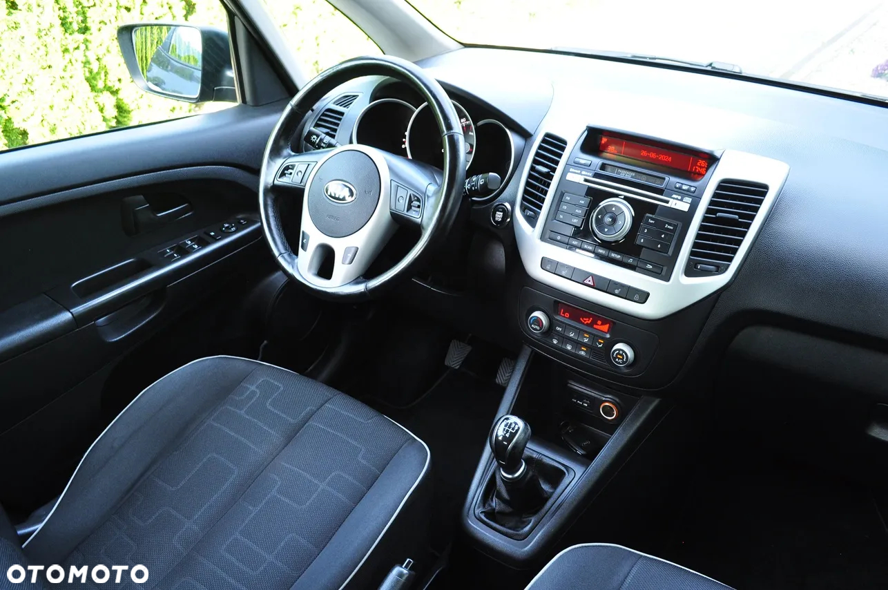 Kia Venga - 7