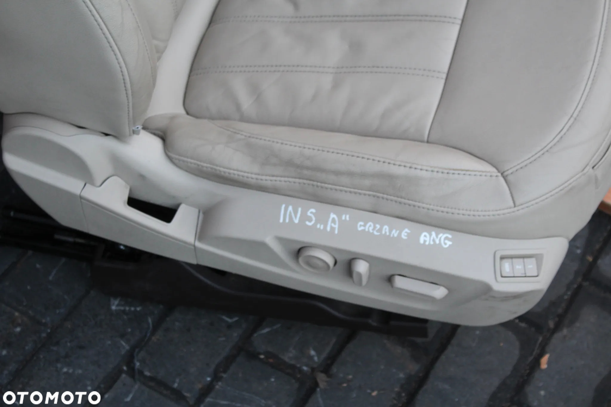 FOTELE KANAPA BOCZKI JASNE ŻÓŁTE SKÓRA GRZANE OPEL INSIGNIA A HATCHBACK SEDAN KOMBI - 19
