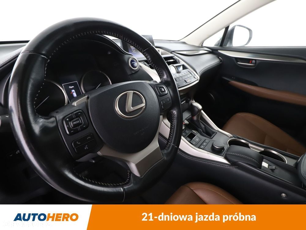 Lexus NX 300h Comfort AWD - 12