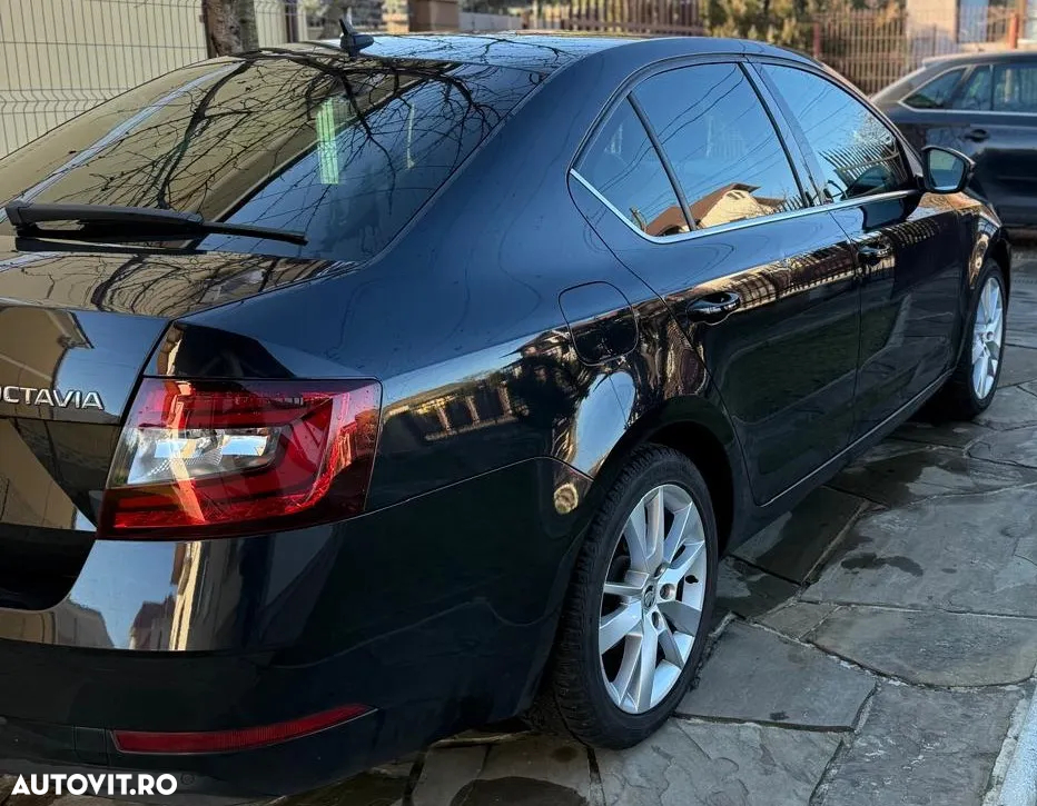 Skoda Octavia - 5