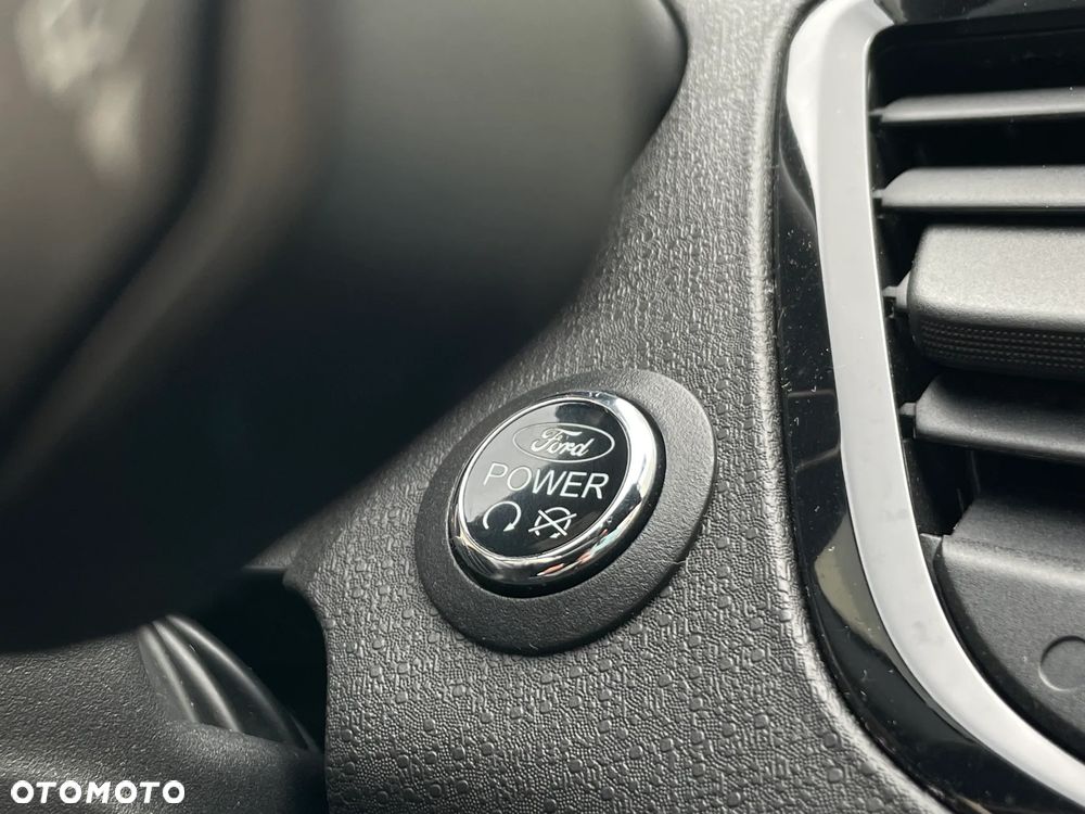 Ford Fiesta 1.6 EcoBoost ST200 - 26