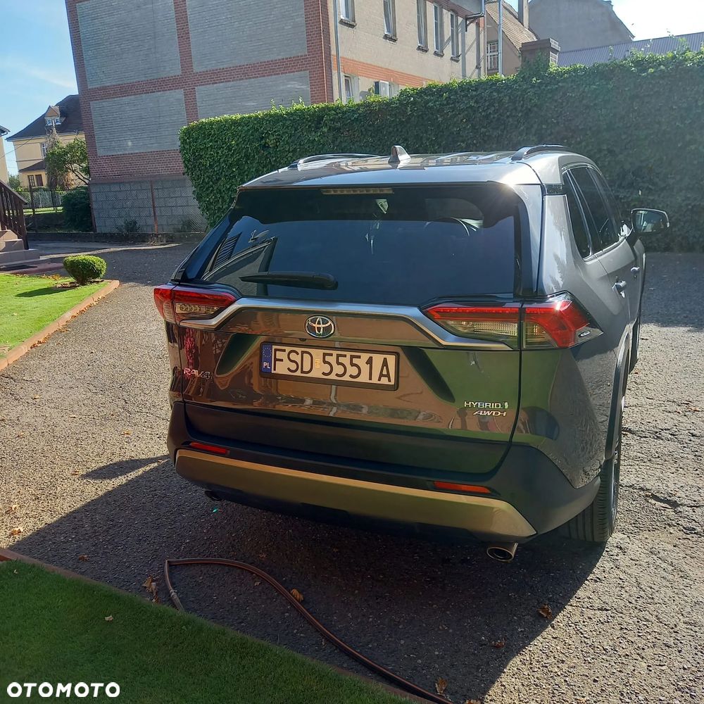 Toyota RAV4 - 9
