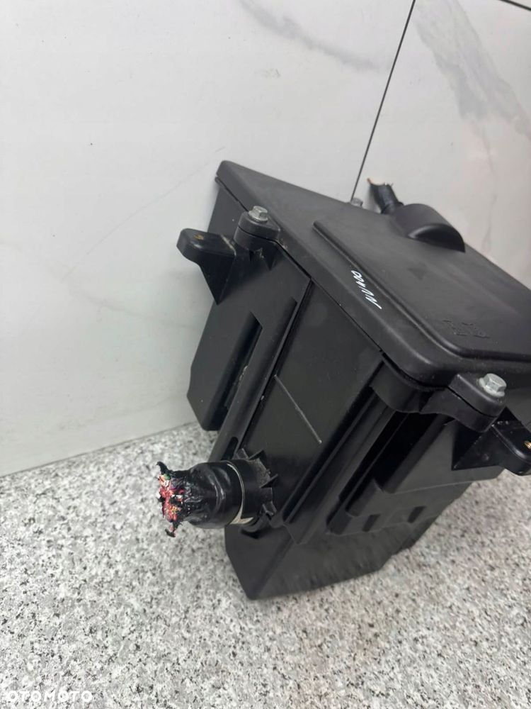 skrzynka bezpieczników nissan interstar nv400 2.3 dci - 9