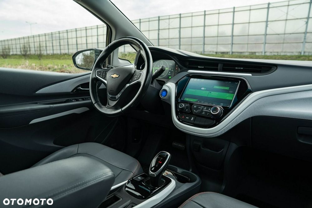 Chevrolet Bolt - 22