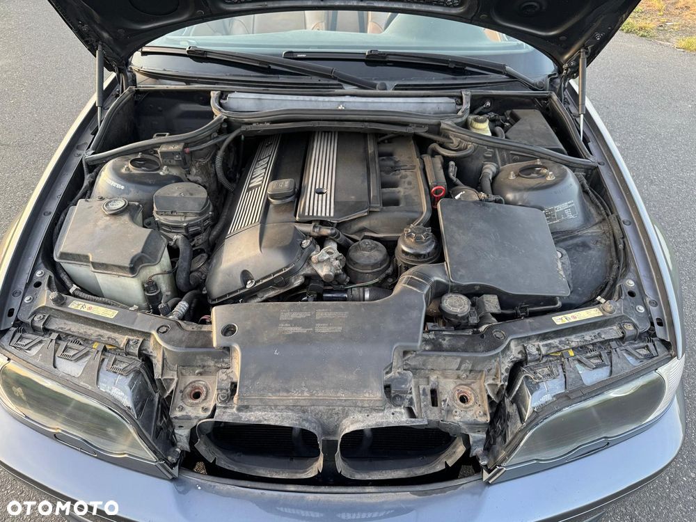 BMW Seria 3 330Ci - 31