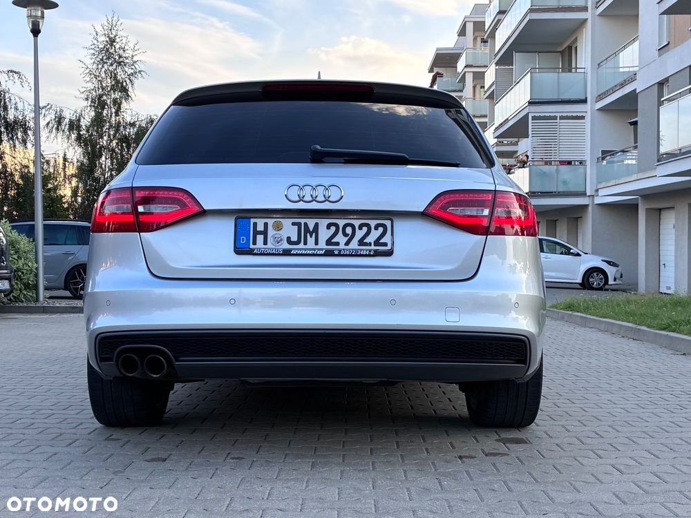 Audi A4 Avant 2.0 TDI DPF S line Sportpaket - 19