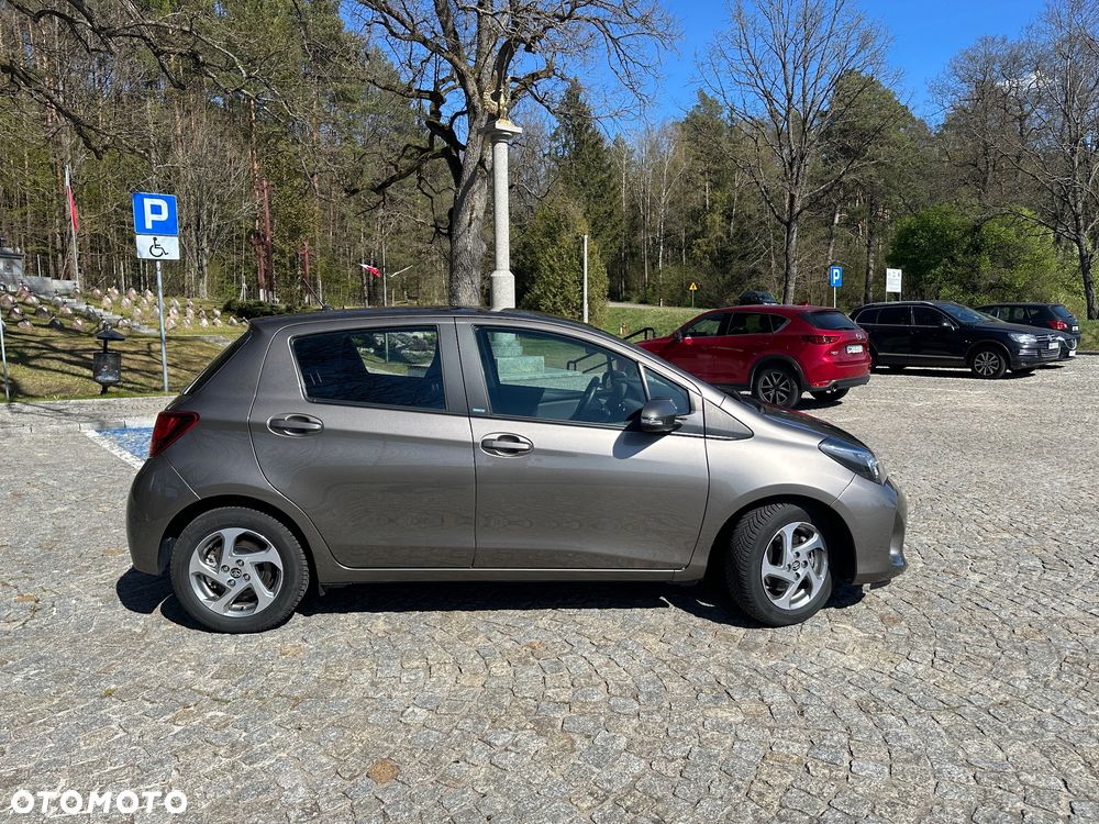 Toyota Yaris - 33