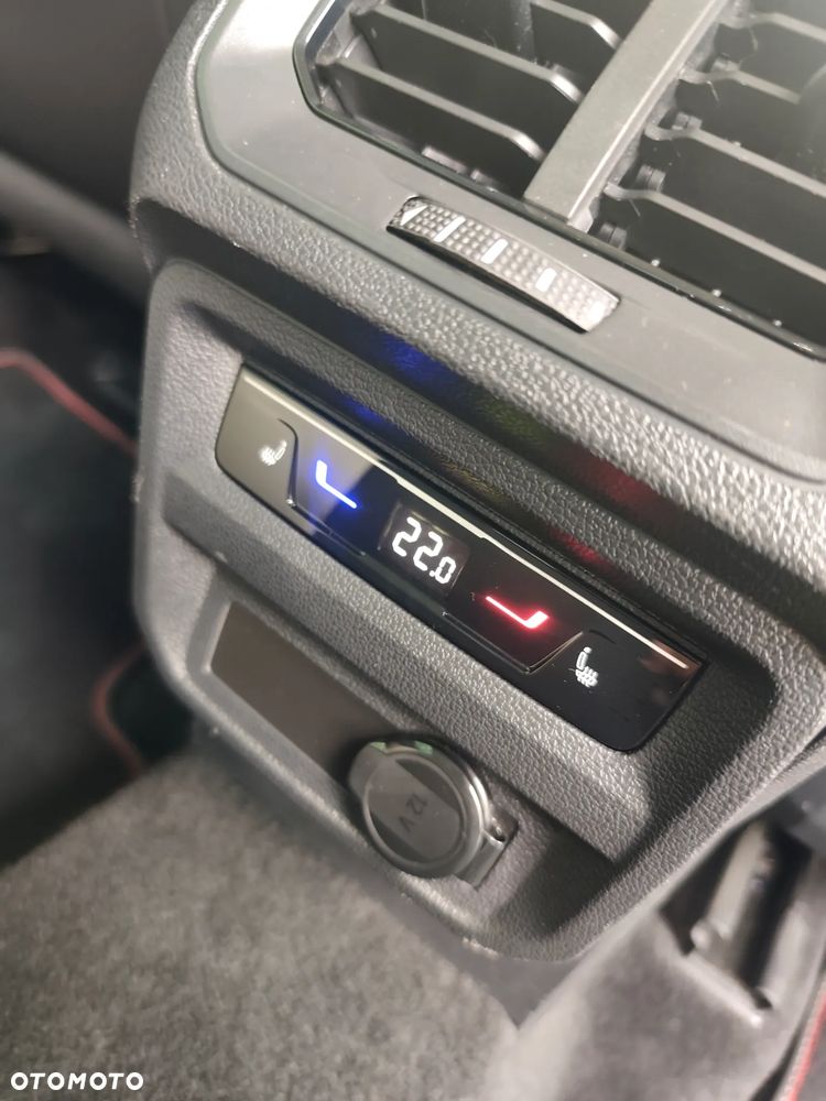 Volkswagen Tiguan - 10