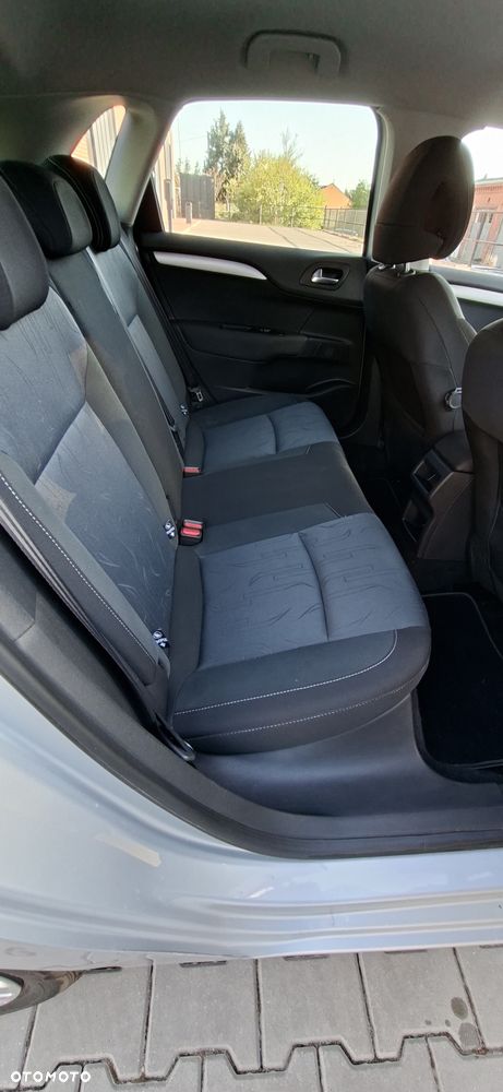 Citroën C4 1.6 HDi Magic - 17