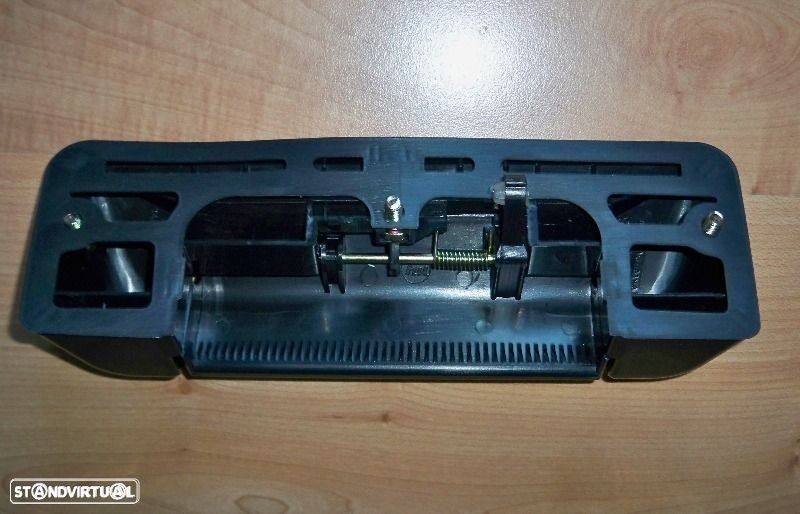 Puxador da porta da mala suzuki vitara 1989-2000 NOVO - 2