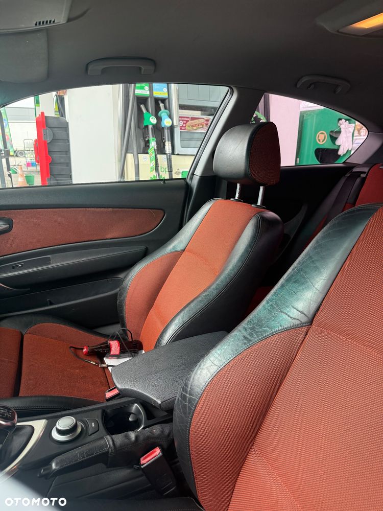 BMW Seria 1 123d - 7