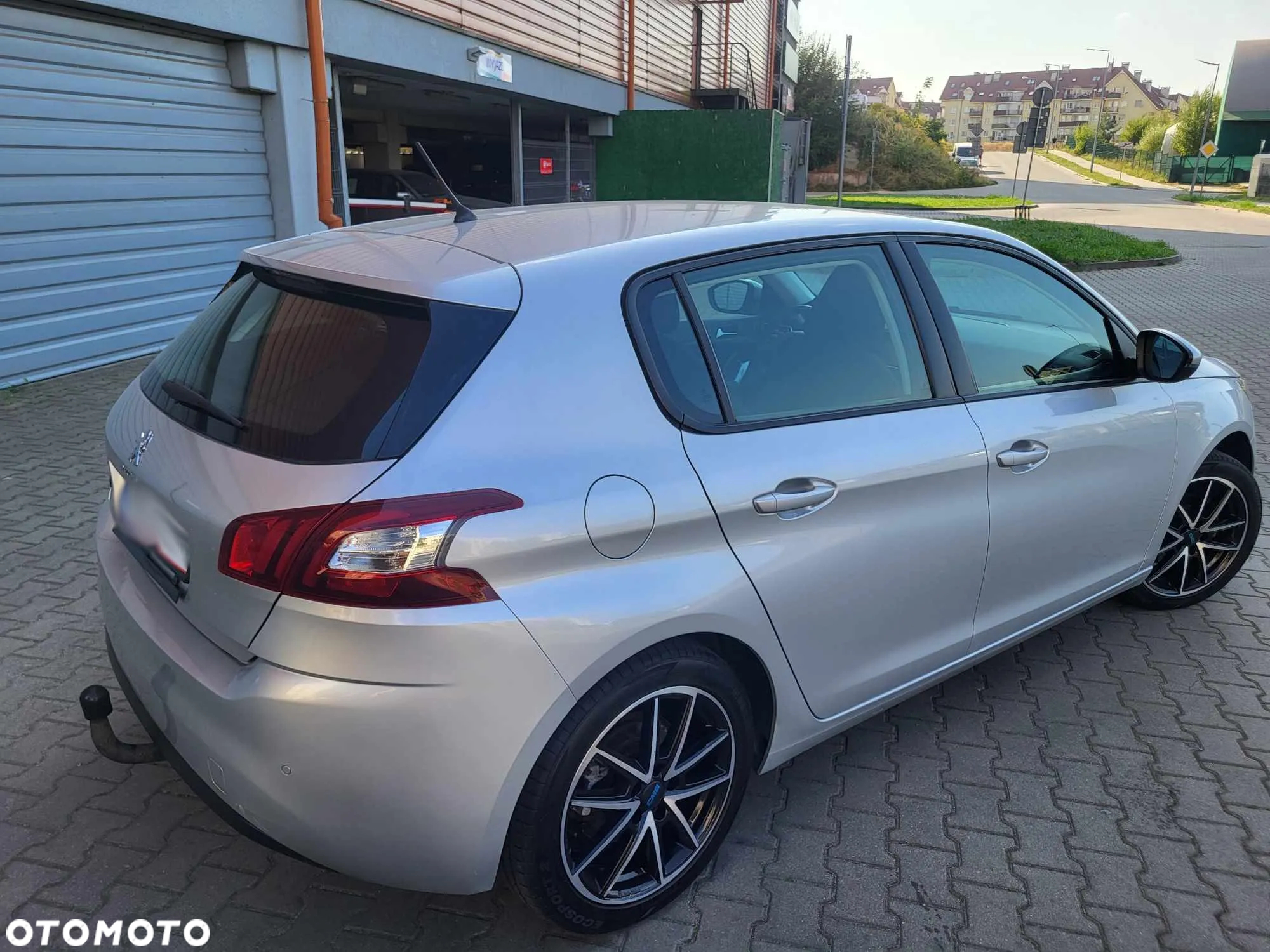 Peugeot 308 1.6 THP Active - 18