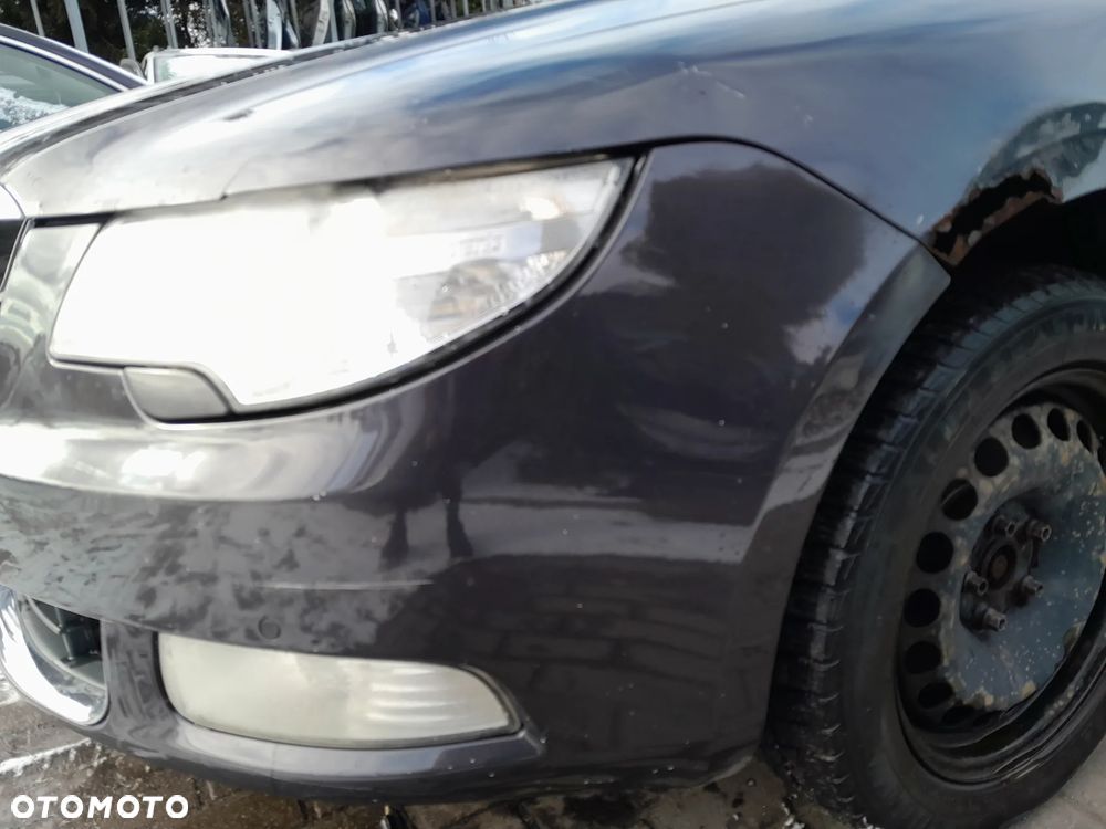SKODA SUPERB II ZDERZAK PRZEDNI PRZÓD KOLOR: LF8M - 2