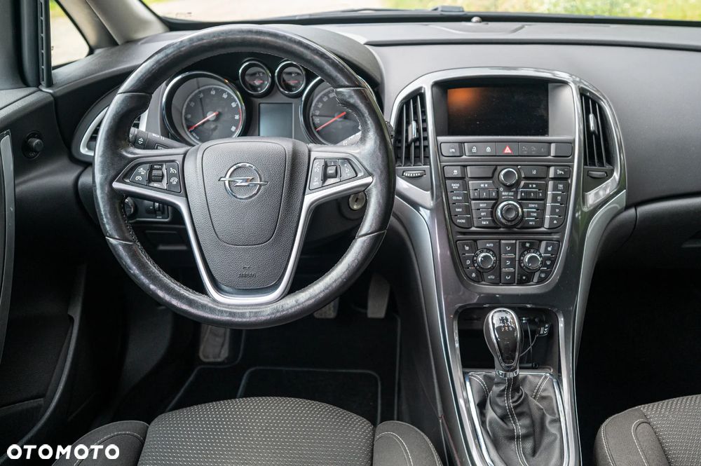 Opel Astra - 20