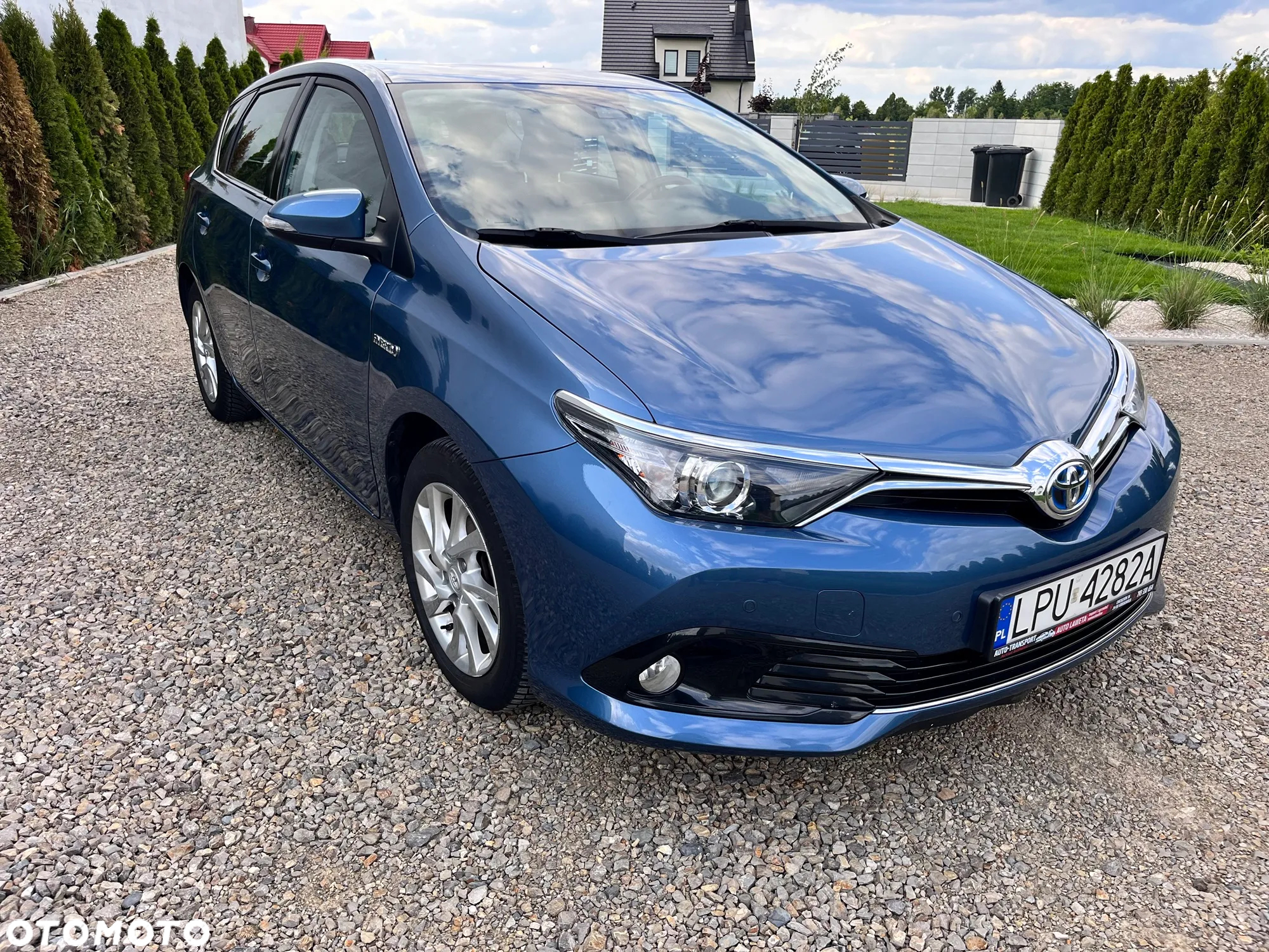 Toyota Auris Hybrid 135 Active - 5