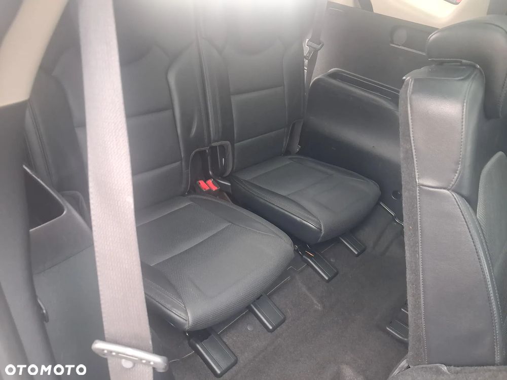 Kia Carens 1.7 CRDi M 7os - 15