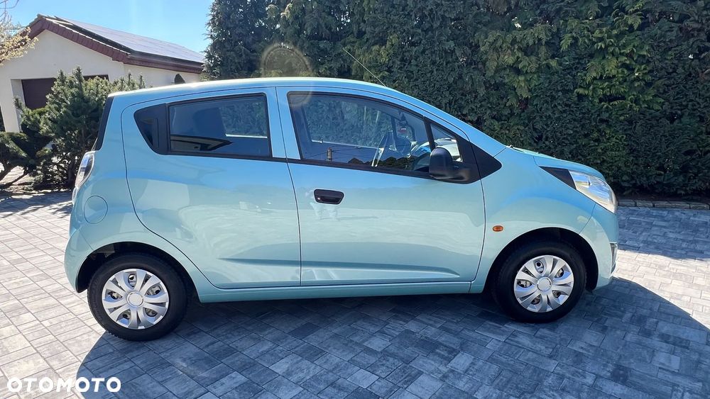 Chevrolet Spark 1.0 LS+ - 12