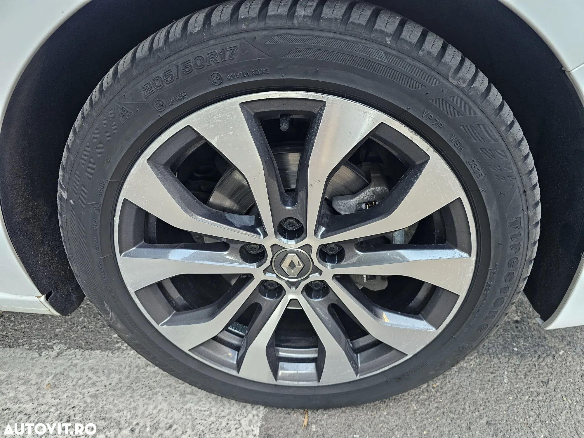 Renault Megane Grandtour BLUE dCi 115 EDC INTENS - 21