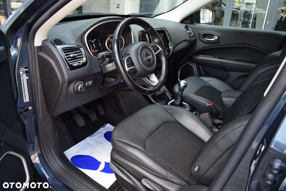 Jeep Compass 1.3 TMair Night Eagle FWD S&S - 11