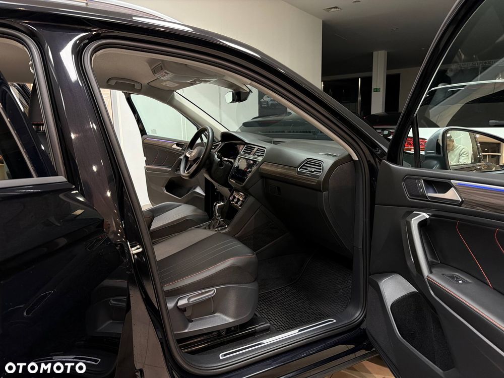 Volkswagen Tiguan - 34