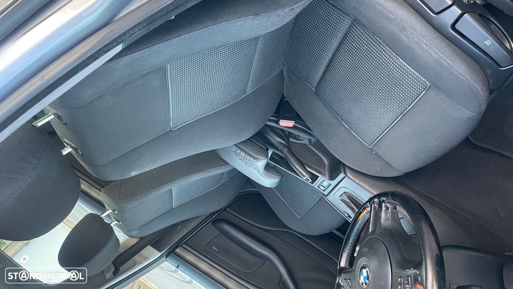 BMW 320 - 11
