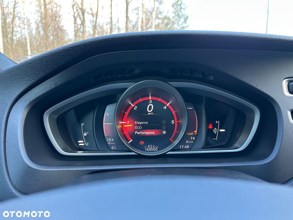 Volvo V40 D3 RDesign - 28