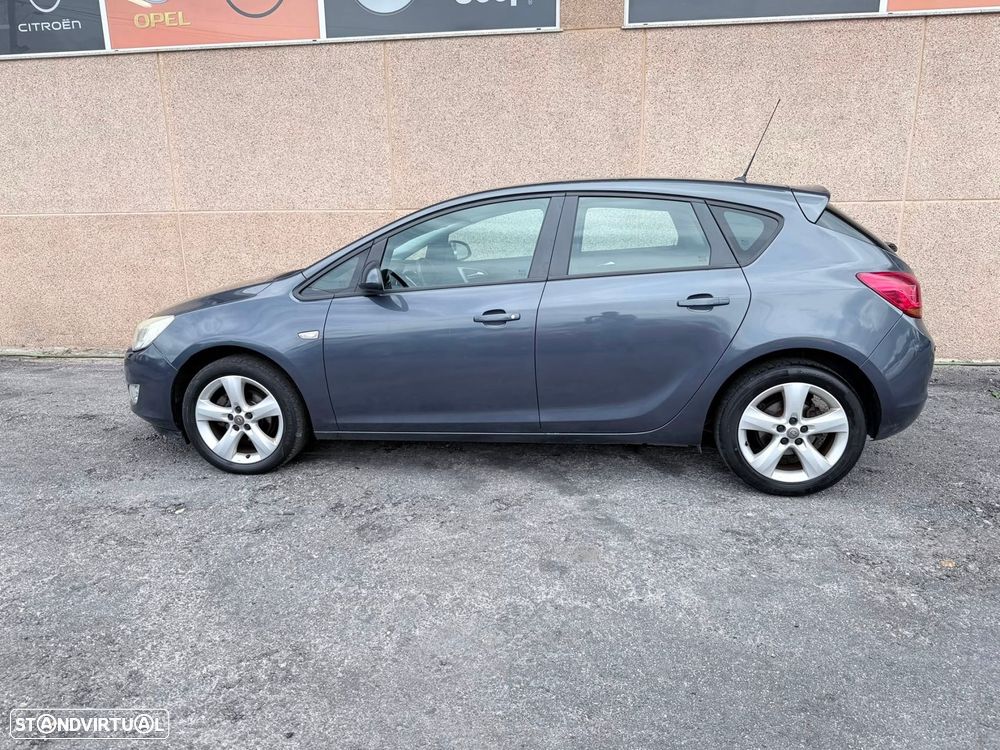 Opel Astra 1.3 CDTI Cosmo - 1