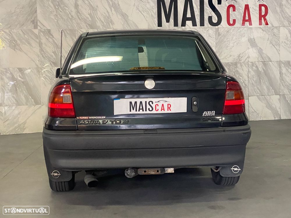 Opel Astra - 6