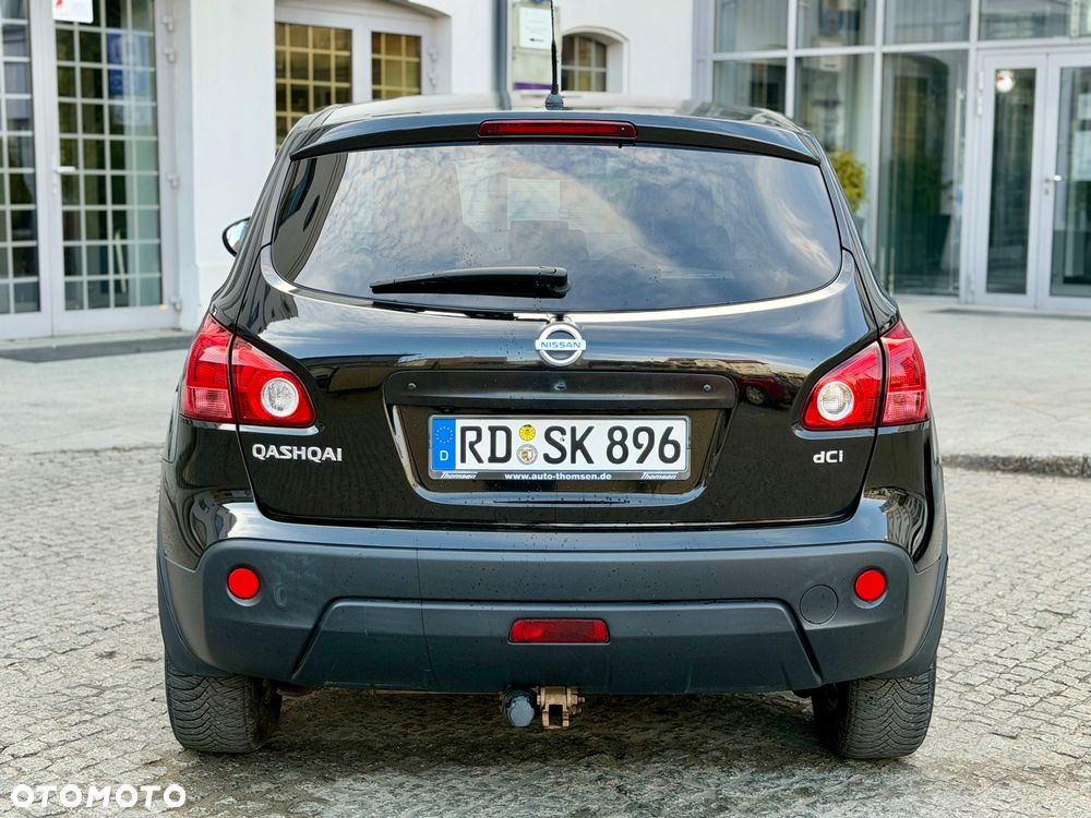 Nissan Qashqai 2.0 dCi DPF tekna - 10