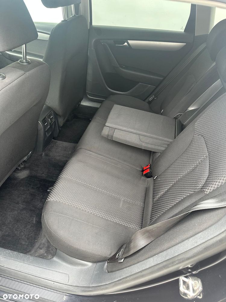 Volkswagen Passat Variant 2.0 TDI BlueMotion Technology Comfortline - 27