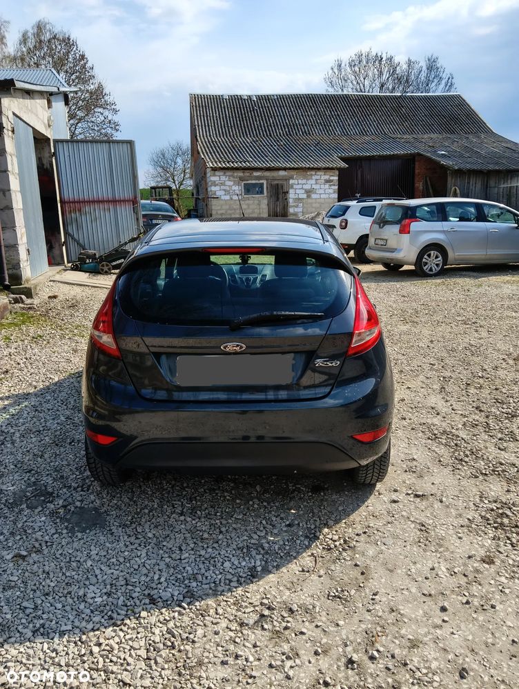Ford Fiesta - 3