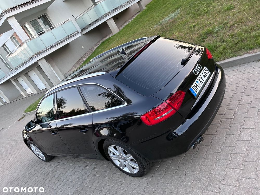 Audi A4 Avant - 16