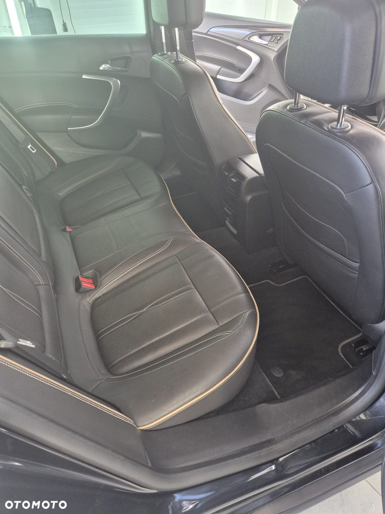 Opel Insignia 2.0 Bi Turbo CDTI 4x4 - 13
