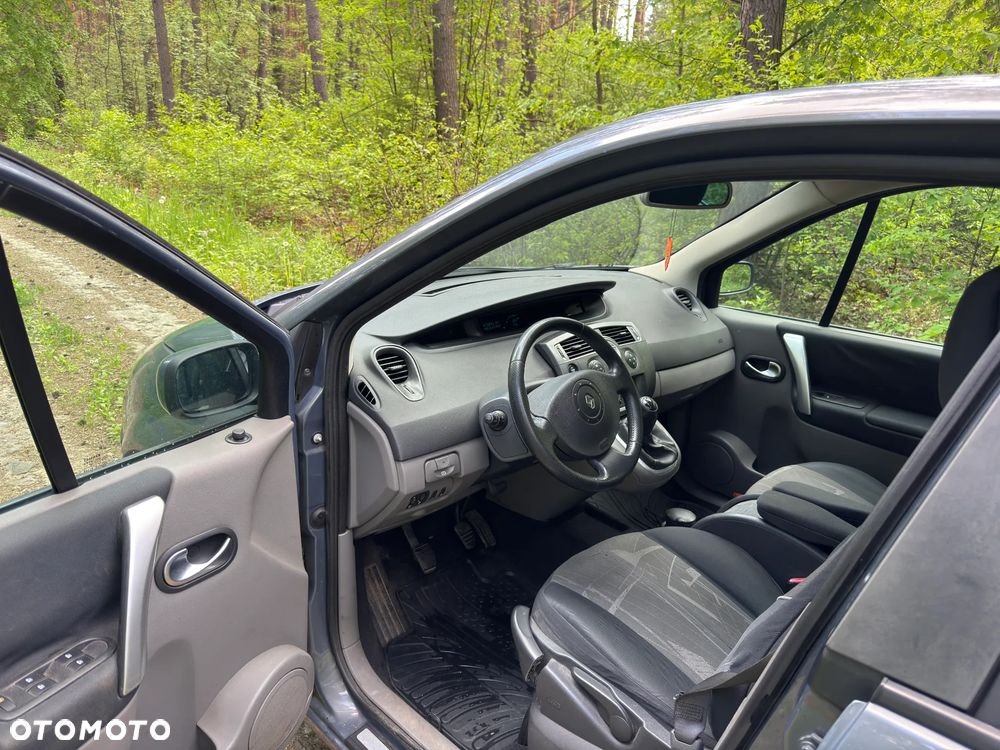 Renault Scenic 1.6 16V Dynamique - 6