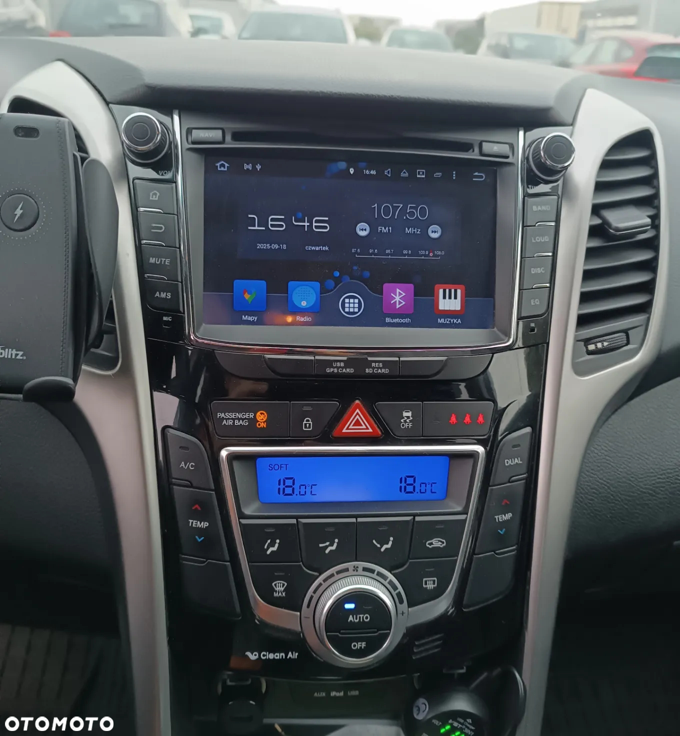 Hyundai i30 1.6 CRDi Classic + - 4