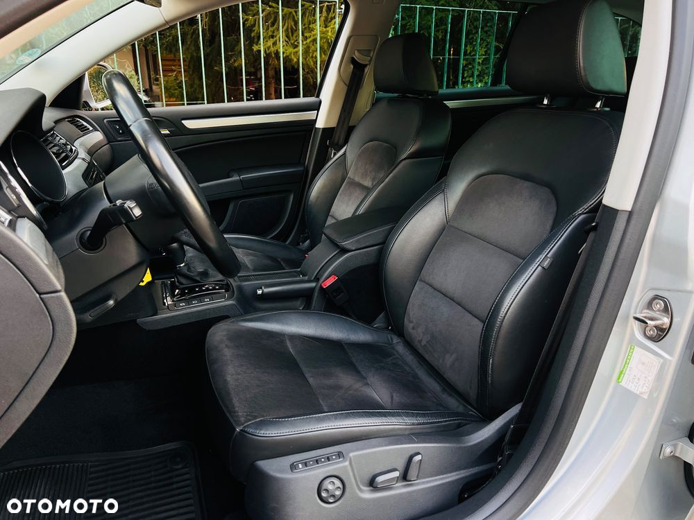 Skoda Superb 2.0 TDI DSG Exclusive - 10