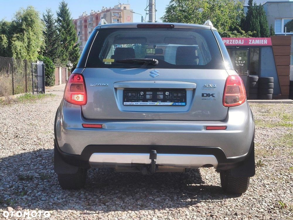 Suzuki SX4 1.6 VVT 4x2 Style - 36