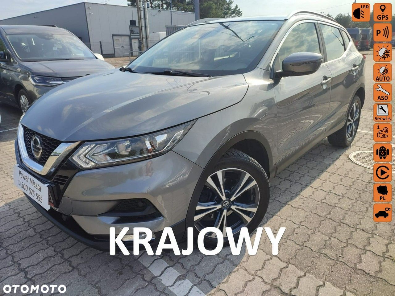 Nissan Qashqai - 1