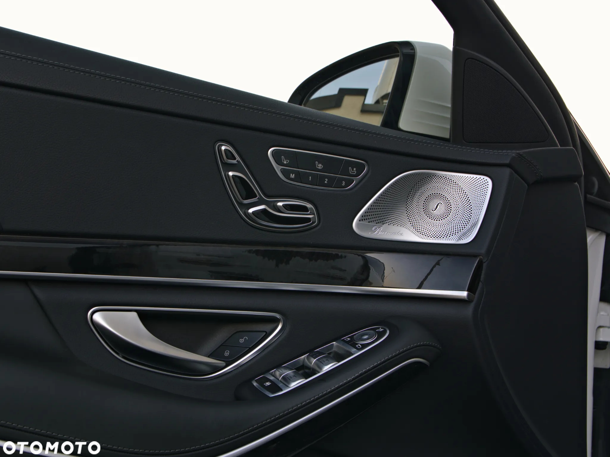 Mercedes-Benz Klasa S 560 4-Matic L 9G-TRONIC - 13
