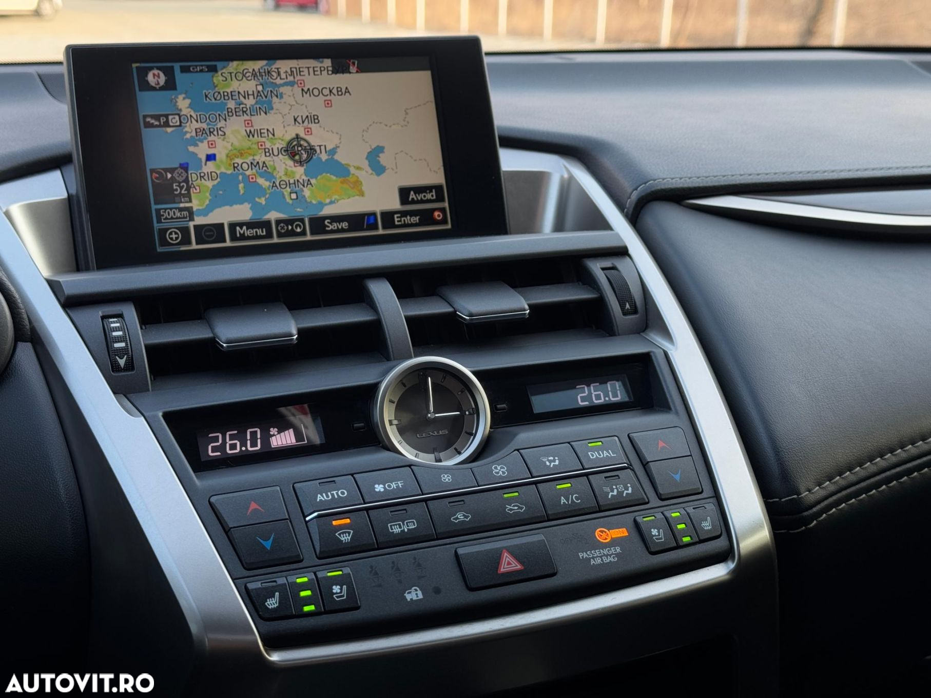 Lexus Seria NX - 10